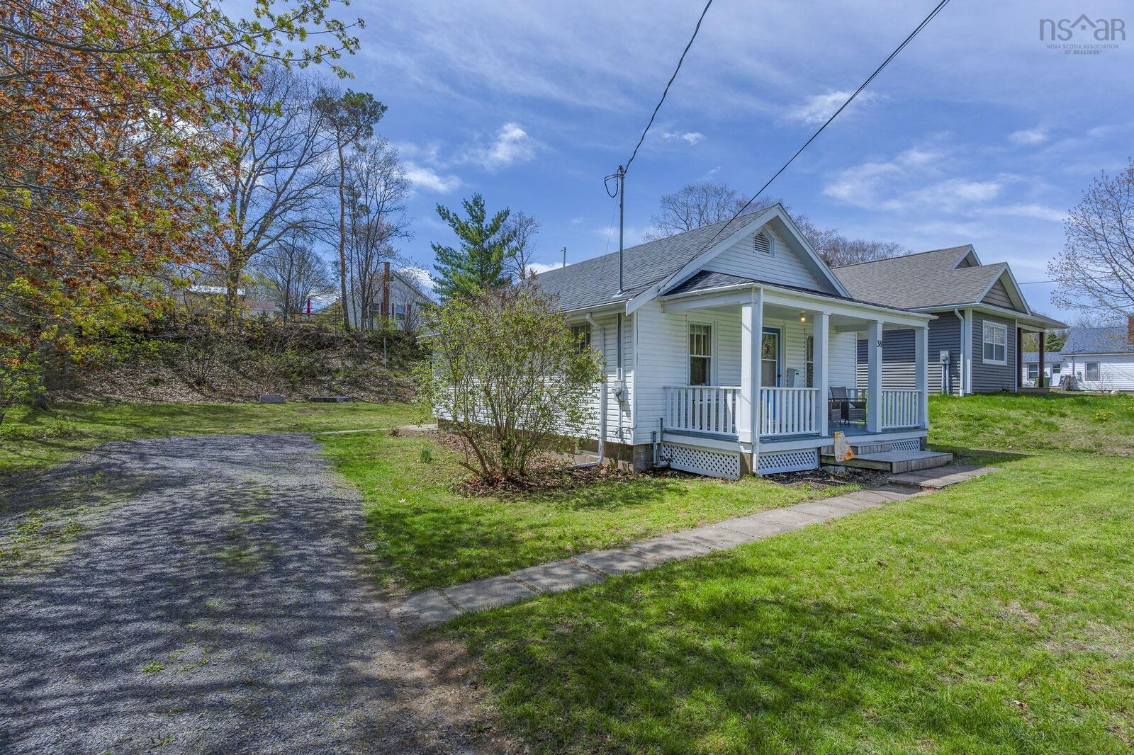 Property Photo:  38 Woodworth Road  NS B4N 1B3 