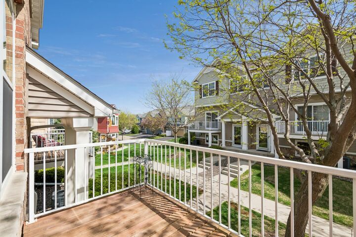 Property Photo: 1945 Commonwealth Boulevard 5 MN 55317