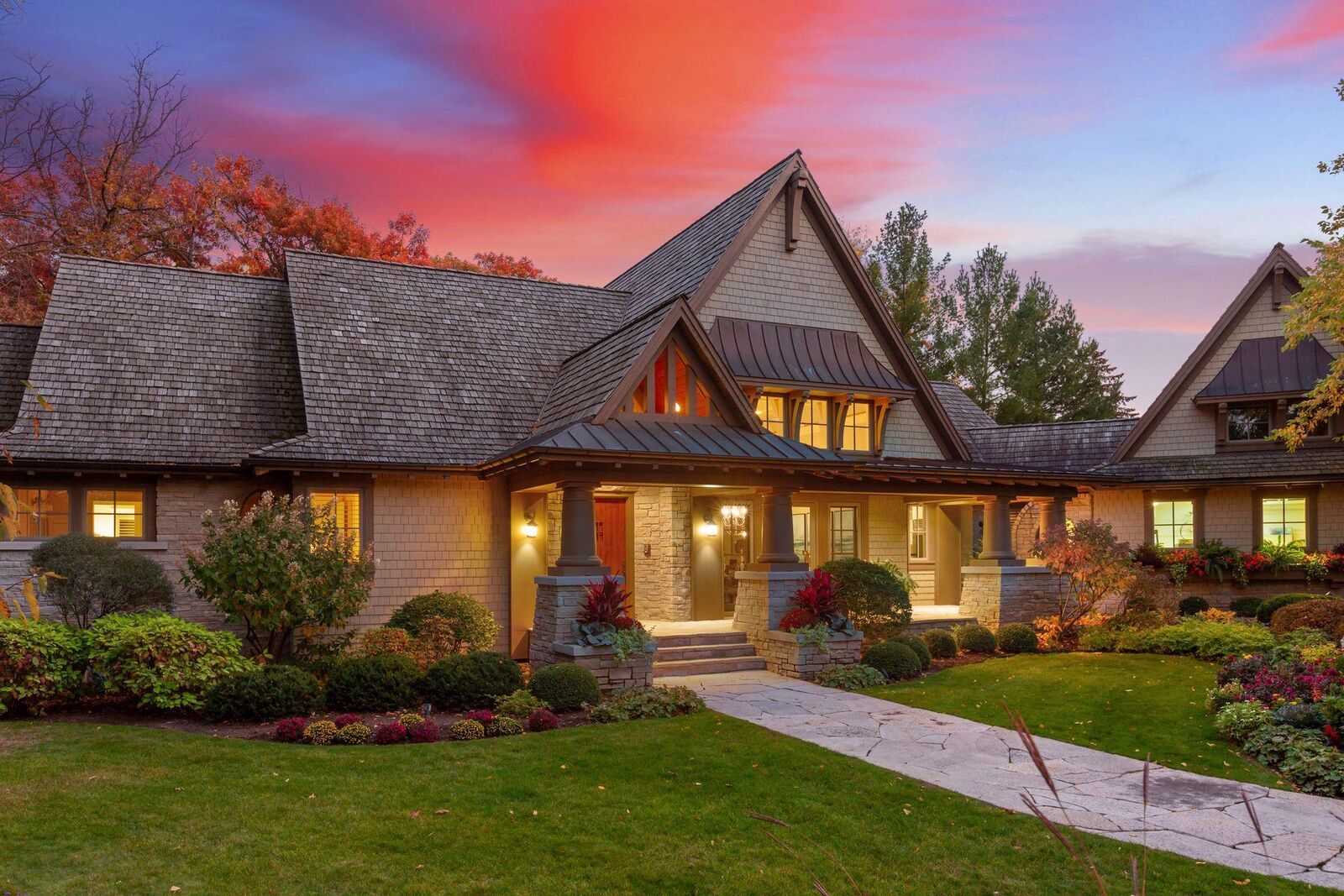 Property Photo:  6 Merilane  MN 55436 