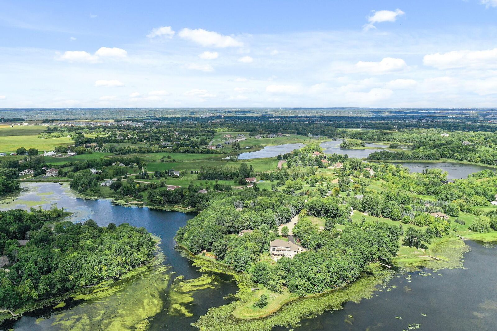 Property Photo: 600 Bluebill Circle MN 55379