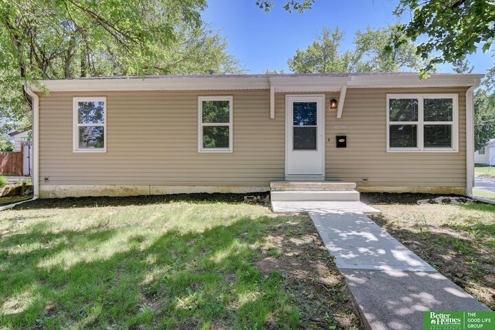 Property Photo:  6119 Camden Avenue  NE 68104 