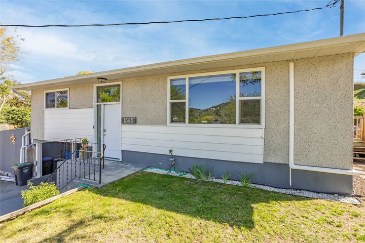 Property Photo:  1385 Orchard Drive  BC V1Y 3V1 