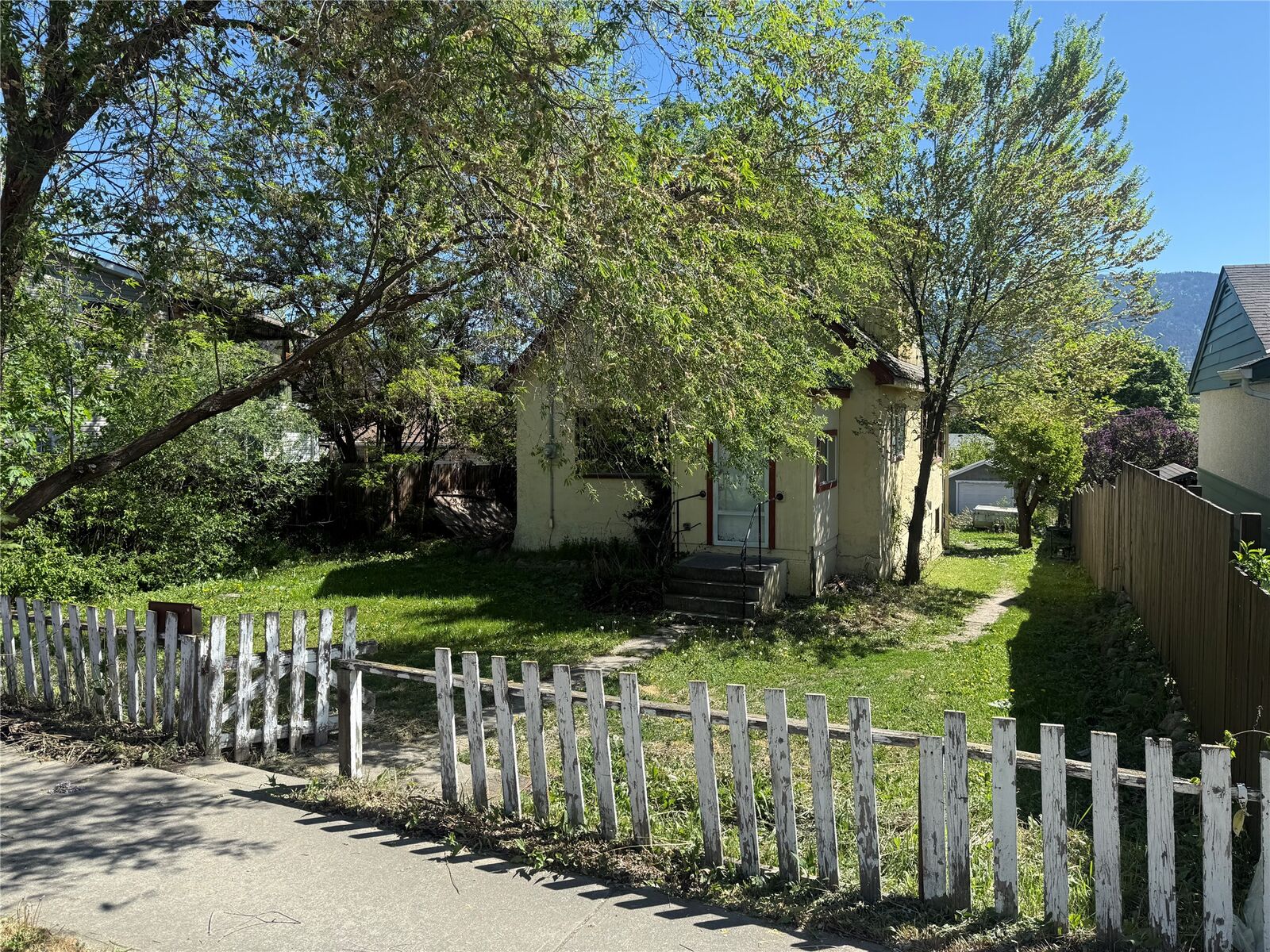 Property Photo: 4203 34 Street BC V1B 3A7