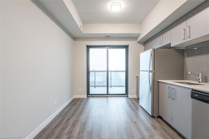 Property Photo:  15 Queen Street S 906  ON L8P 3R4 