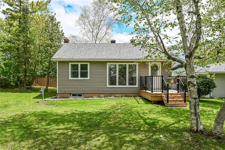 Property Photo:  34 Ottawa Street S  ON N0A 1E0 