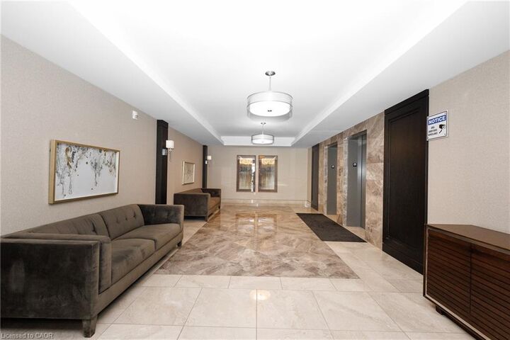 Property Photo:  101 Shoreview Place 428  ON L8E 0K2 
