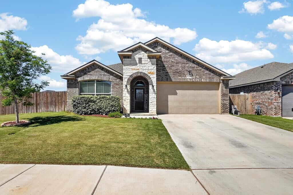 Property Photo:  1211 Pavilion  TX 79705 