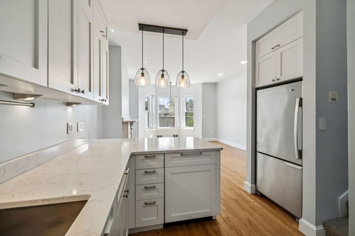 Property Photo:  46 Dartmouth Street 3  MA 02116 