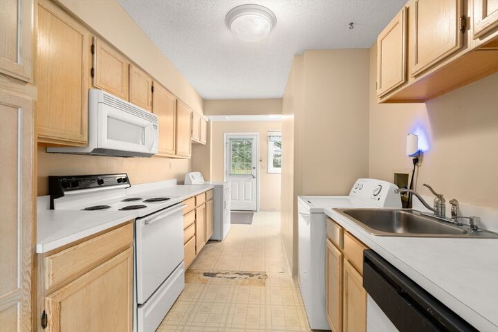 Property Photo: 76 Mitchell Dr 76 MA 01022