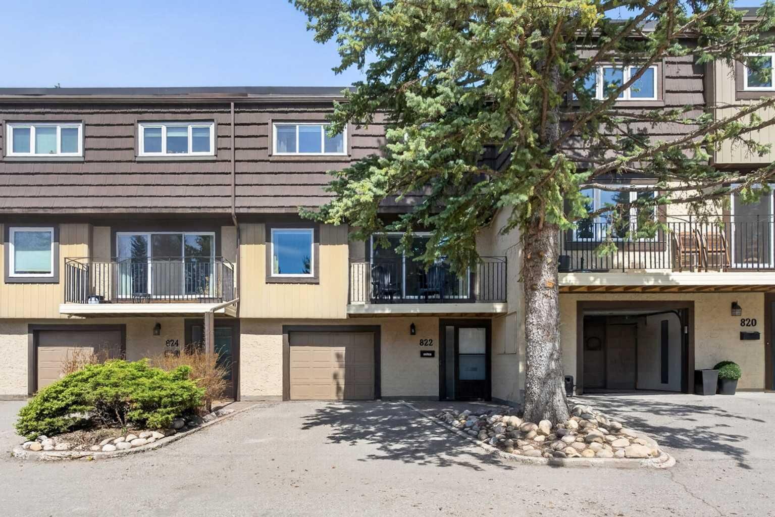 Property Photo:  3130 66 Avenue SW 822  AB T3E 5K8 