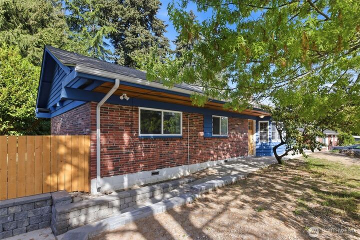 Property Photo:  20019  3rd Avenue S  WA 98198 