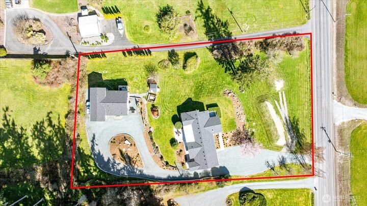 Property Photo:  1387  Scenic Heights Road  WA 98277 