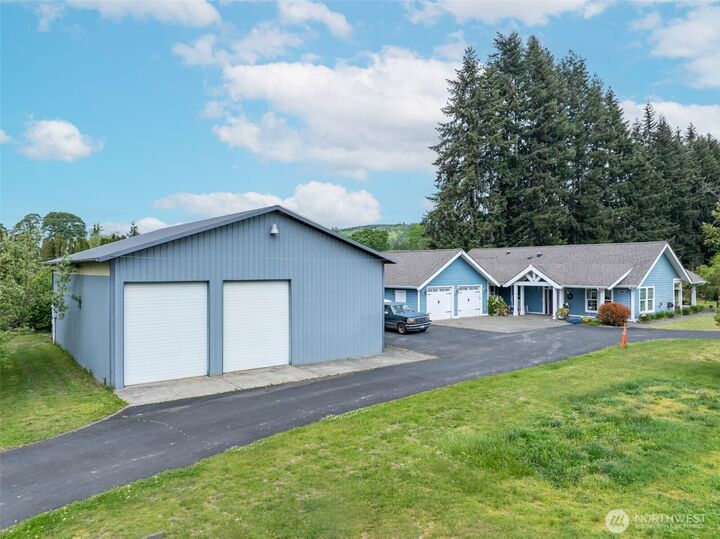 Property Photo:  2716  Foron Road  WA 98531 