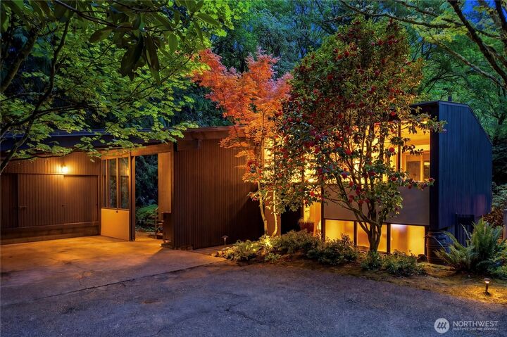 Property Photo:  17200  10th Avenue NW  WA 98177 