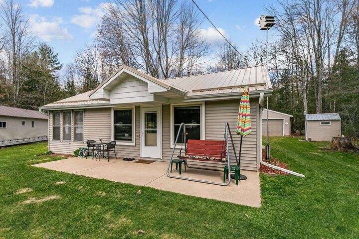 Property Photo:  16486 County Road W  WI 54491 