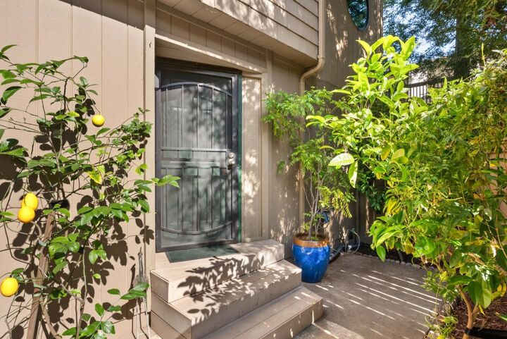 Property Photo:  386 Union Avenue D  CA 95008 