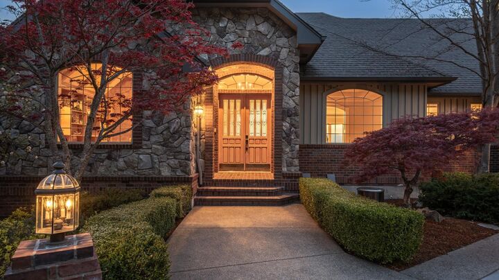 Property Photo:  5721 S Glendora Dr  WA 99223 