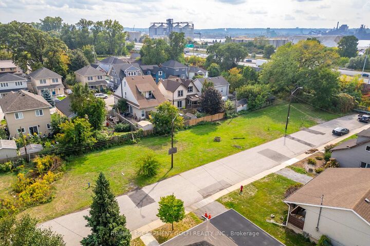 11 Knapmans Drive — photo 1