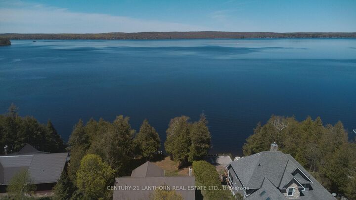 251 High Shore Road — photo 1