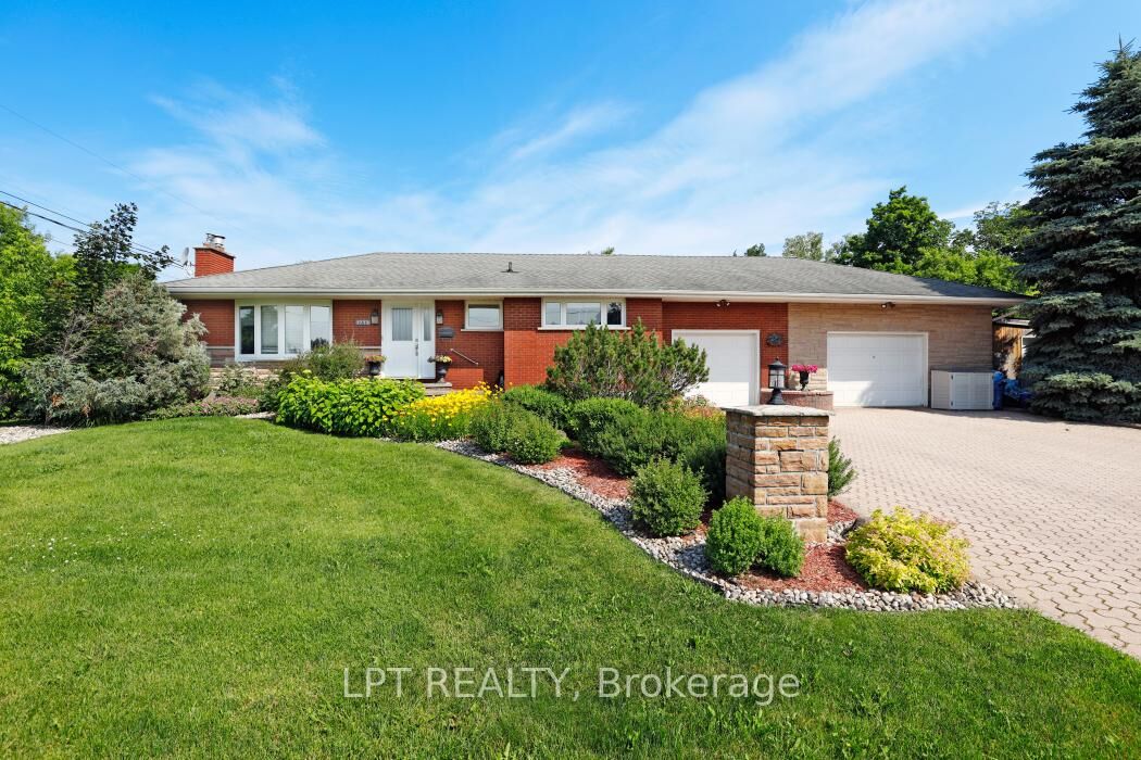 Property Photo: 1773 St Barbara Street ON K1T 1M3