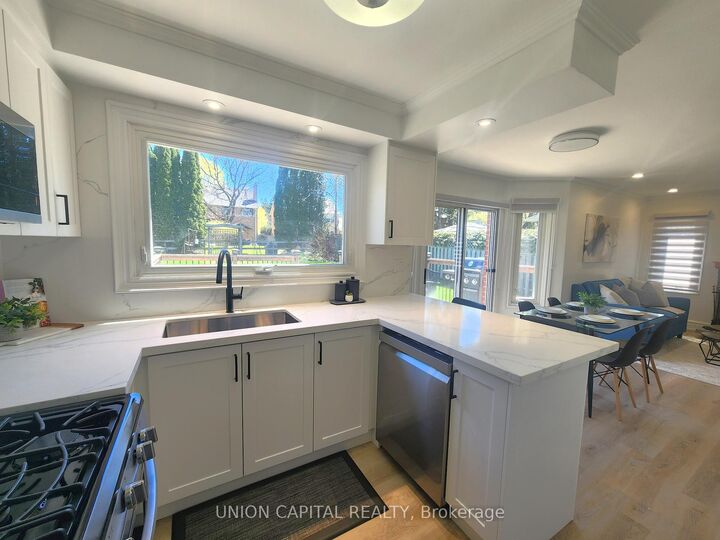 Property Photo: 37 Carmody Lane ON L9P 1A5