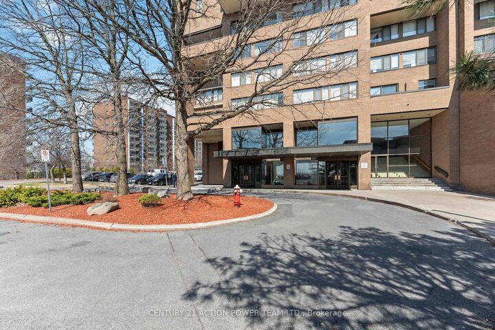 Property Photo: 505 505 St Laurent Boulevard 903 ON K1K 3X4