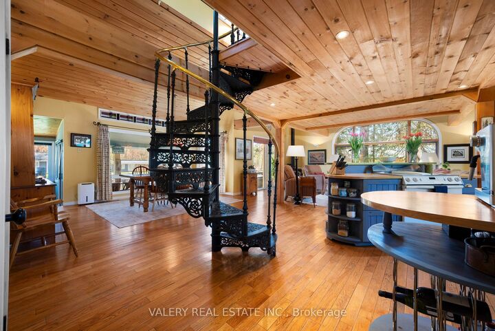 Property Photo: 355 Southam Drive ON K0M 1N0