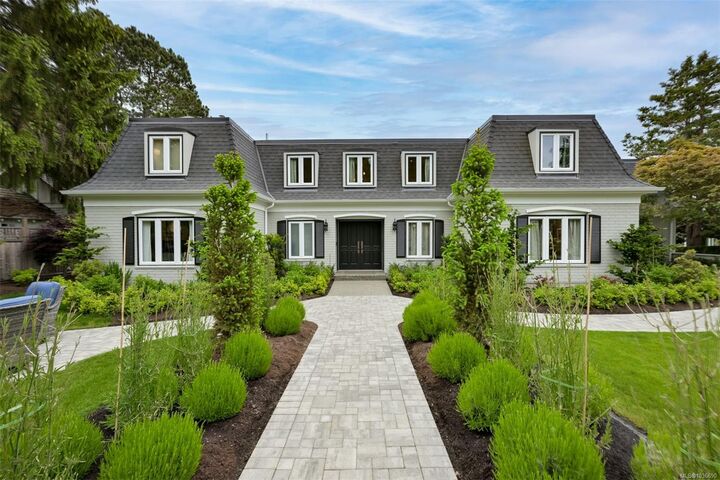 3075 Devon Rd — photo 1