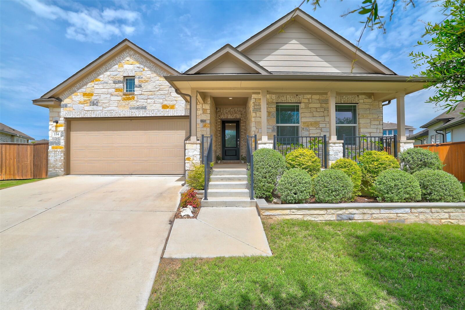 Property Photo: 114 Fortuna Court TX 78642