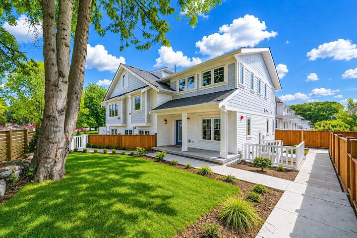 970 Park Drive — photo 1