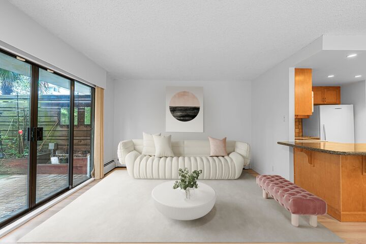 Property Photo:  747 17th Street 102  BC V7V 3T4 