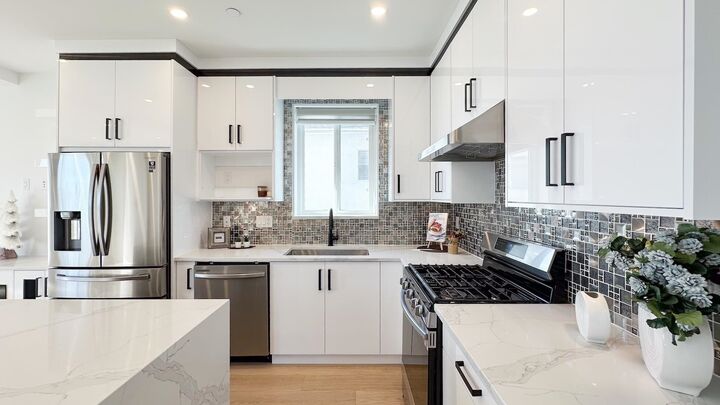 Property Photo:  2723 Turner Street  BC V5K 2G8 