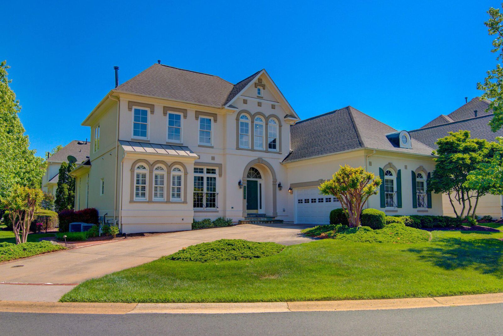 Property Photo:  43585 Jackson Hole Circle  VA 20176 