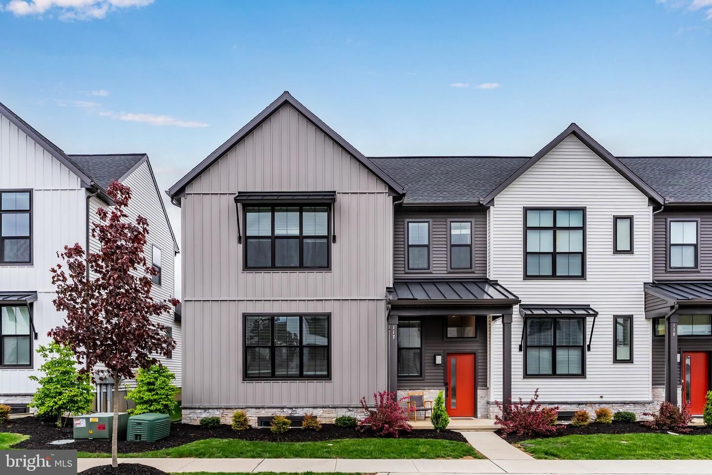 Property Photo:  117 Larkin Drive  PA 17055 