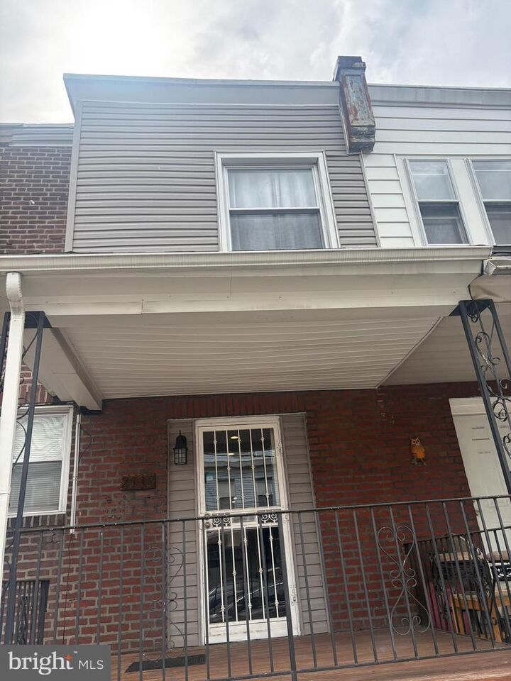 Property Photo:  2118 Bridge Street  PA 19124 