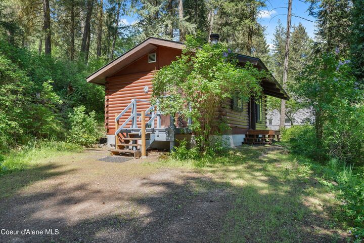 Property Photo:  906 S Canal St  ID 83814 