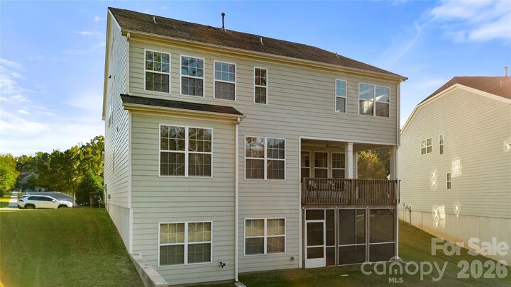 Property Photo: 15504 Oleander Drive NC 28278
