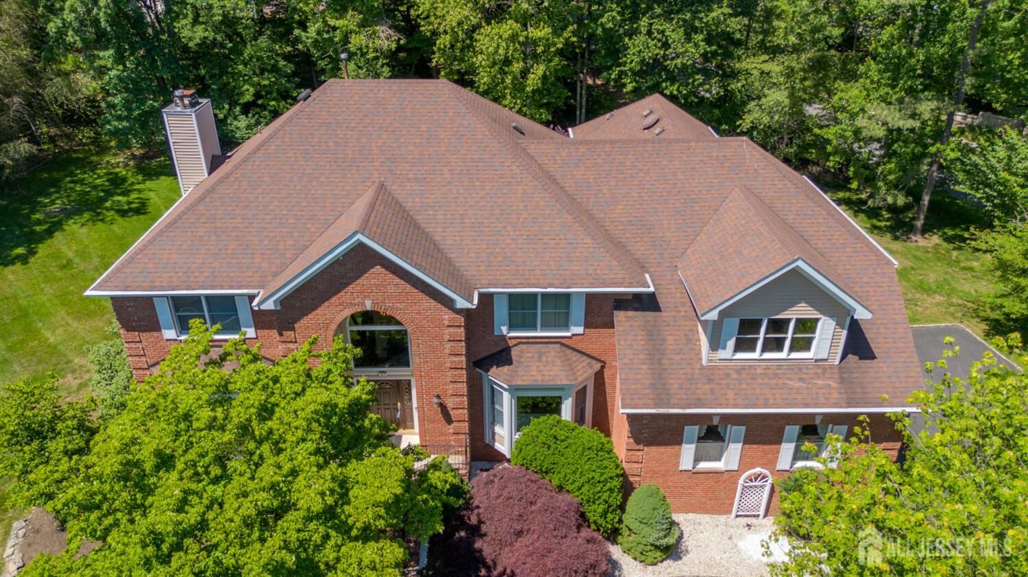 Property Photo:  40 Newland Court  NJ 08807 