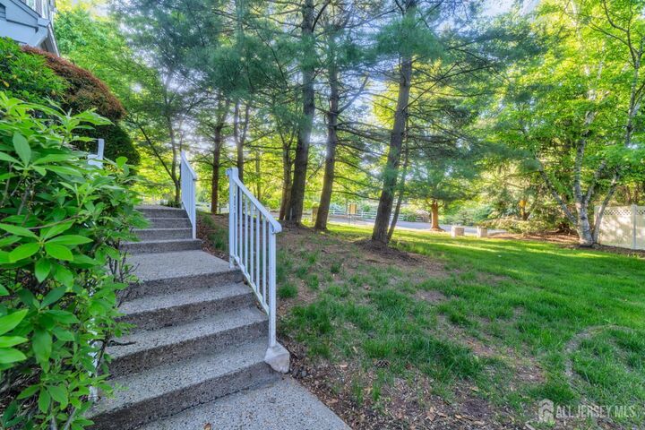 Property Photo:  6 Clark Court  NJ 07920 