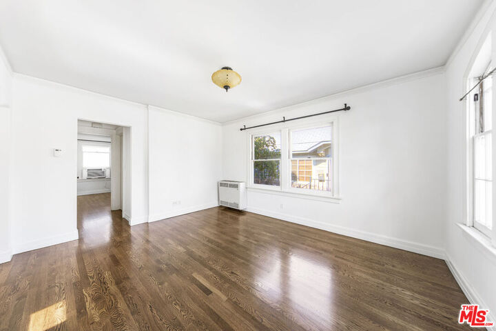 Property Photo: 1111 1/2 Laveta Ter CA 90026