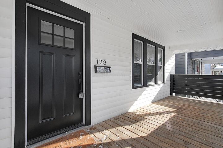 Property Photo:  128 N Ogden Avenue  OH 43204 