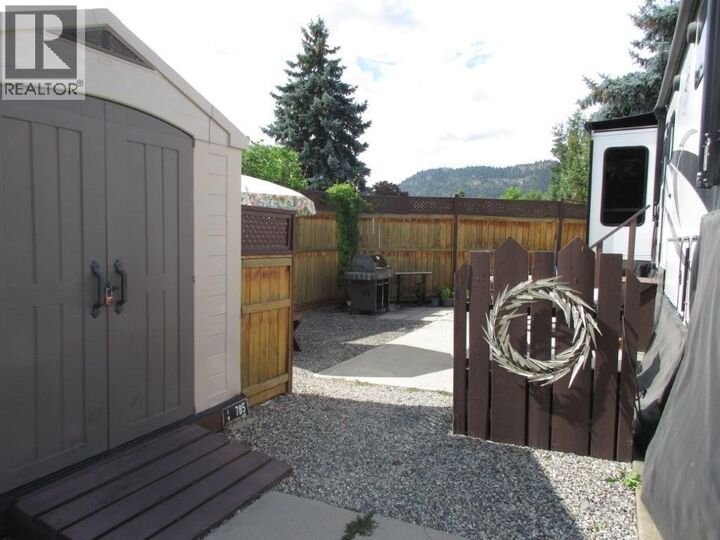 Property Photo:  415 Commonwealth Road 47  BC V4V 1P4 