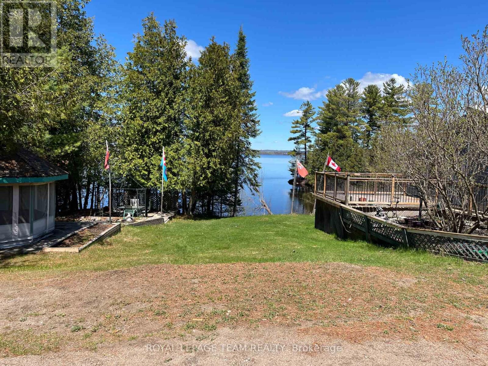 Property Photo:  204B Hawkins Drive  ON K0J 2A0 