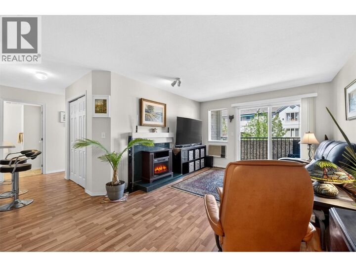 Property Photo:  650 3 Street Southwest 310  BC V1E 1P6 