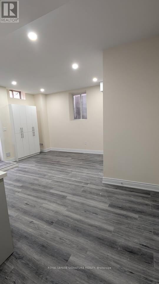 Property Photo:  2420 Edward Leaver Trail  ON L6M 5M2 