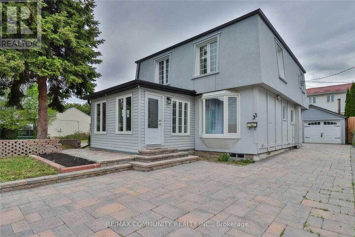 Property Photo:  33 Windsor Avenue  ON L1S 2B1 