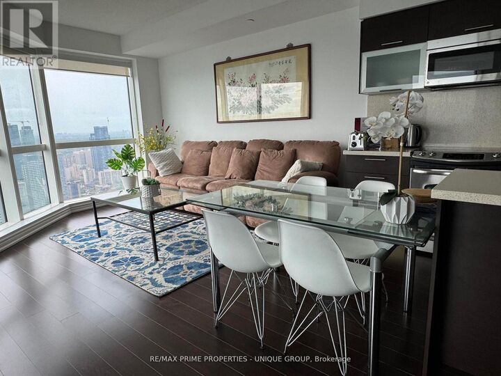 Property Photo:  386 Yonge Street #5316  ON M5B 0A5 