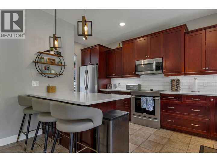 Property Photo: 1449 Red Mountain Place BC V1B 4A3