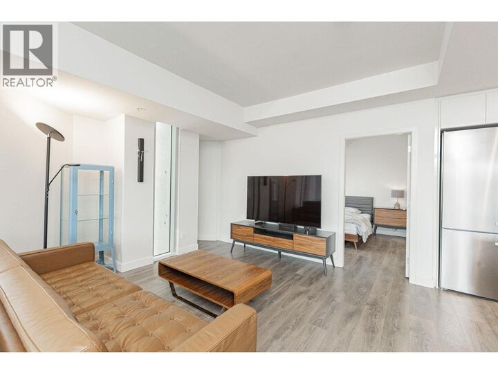 Property Photo:  5688 Willow Street 202  BC V5Z 3S4 