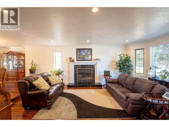 Property Photo:  11415 92 Street  BC V1J 5E8 